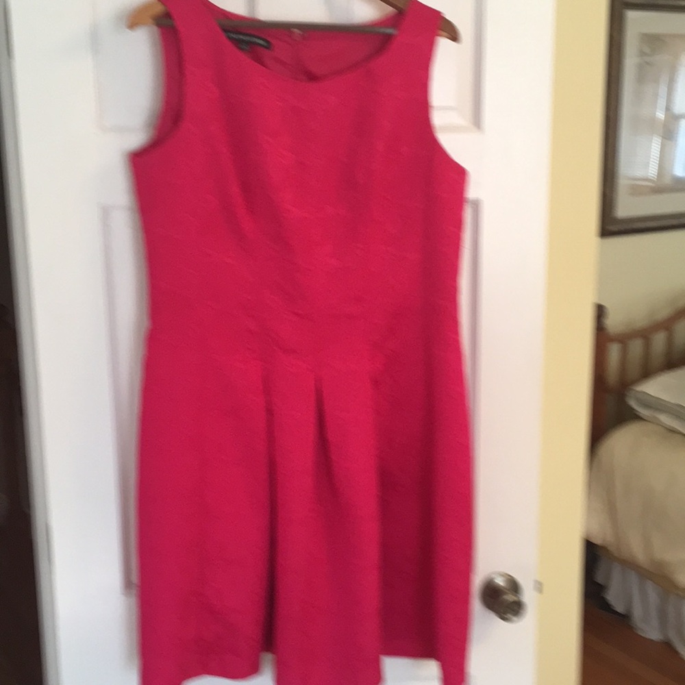 Sleeveless dress